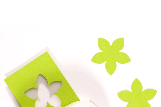 déco papier fleur géante - Perforatrices fantaisies - 10doigts.fr