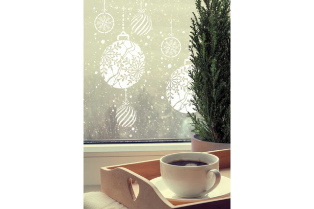 décoration vitres de noël - Pochoirs de fêtes : l’accessoire idéal pour célébrer chaque moment de l’année - 10doigts.fr