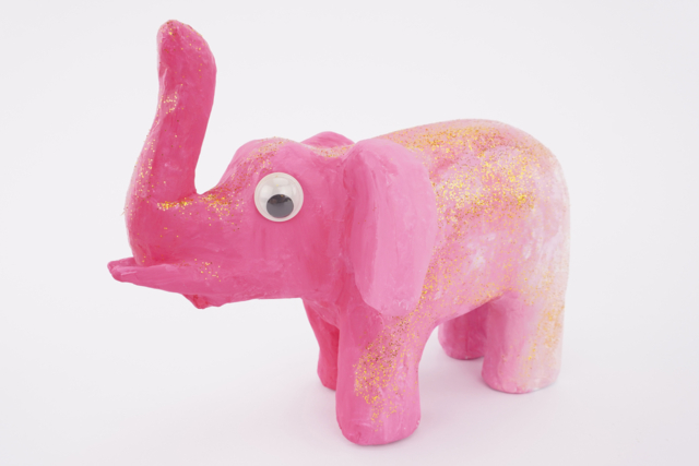 éléphant rose - Animaux en carton - 10doigts.fr