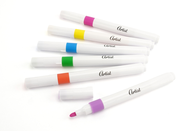 feutres acryliques pas cher - Marqueurs peinture : l'intensité de l'acrylique au bout des doigts - 10doigts.fr