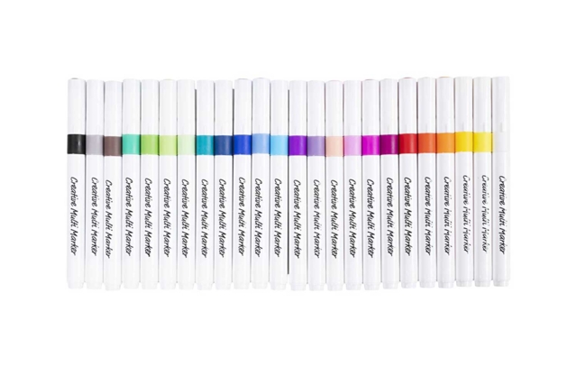 Feutres multi supports - 24 couleurs ultra opaques - Marqueurs peinture : l'intensité de l'acrylique au bout des doigts - 10doigts.fr