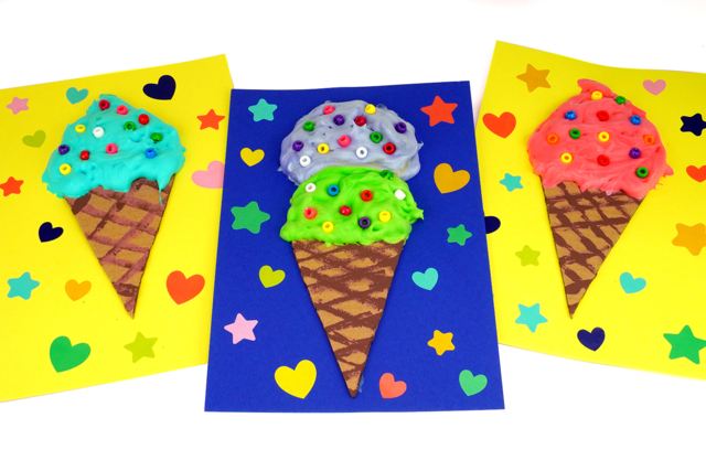 Glaces avec de la peinture mousse gonflante - Perles Plastique - 10doigts.fr