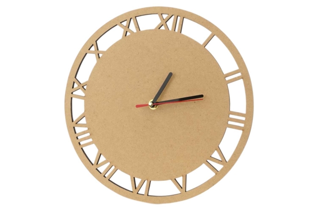 Horloge chiffres romains en médium - Horloges à fabriquer - 10doigts.fr