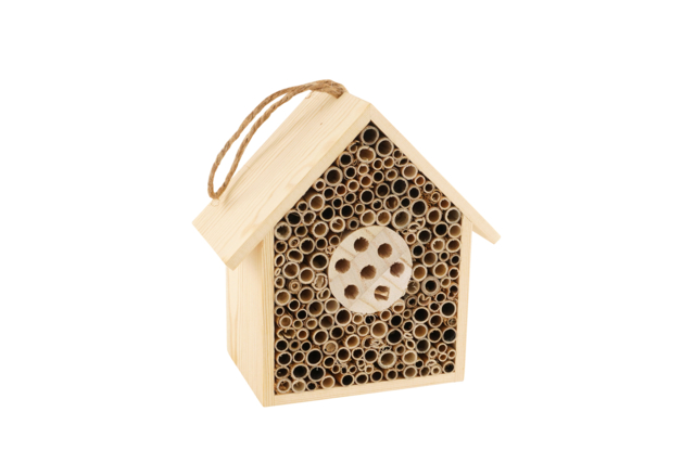 hotel à insectes en bois - Nichoirs, mangeoires et refuges en bois à décorer - 10doigts.fr