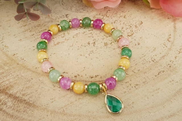 Kit bracelet perles chic maman - Kits créatifs Fête des Mères : des coffrets tout-en-un pour fabriquer vos cadeaux pour maman - 10doigts.fr