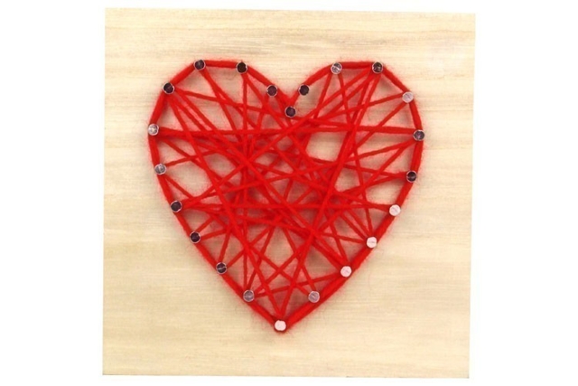 Kit String Art - String Art pour enfants : l'art de créer avec des fils - 10doigts.fr