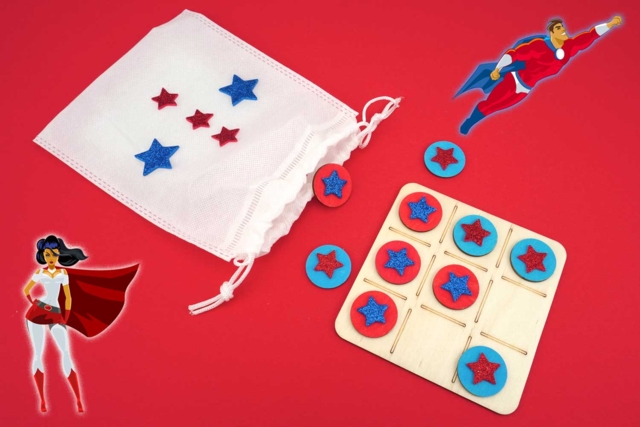 Le duel : jeu morpion à customiser - Jeux et Jouets en bois à décorer - 10doigts.fr