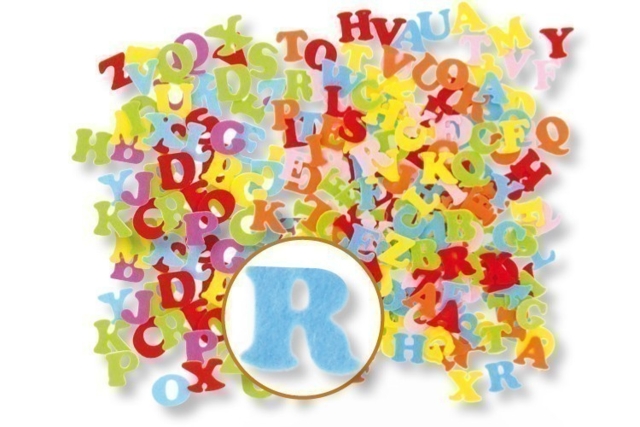 Lettres majuscules en feutrine auto-adhésive - Stickers en feutrine : du relief et de la texture dans vos créations - 10doigts.fr