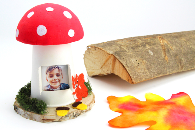 Maison champignon - Décors nature : matériaux naturels pour les loisirs créatifs - 10doigts.fr