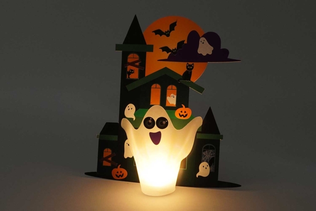 maison hantée lumineuse - Kits créatifs Halloween - 10doigts.fr