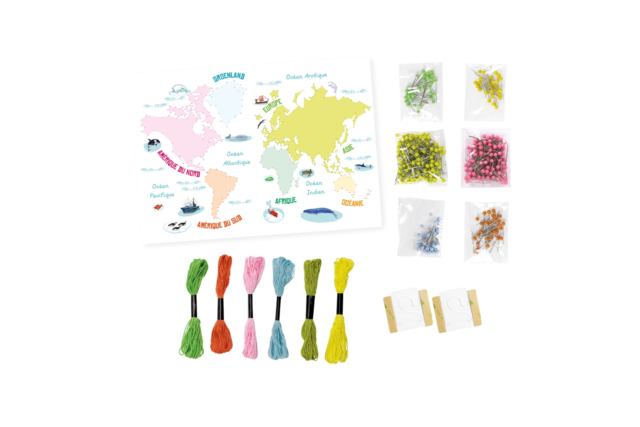 mappemonde à tisser - Coffret String Art - 10doigts.fr