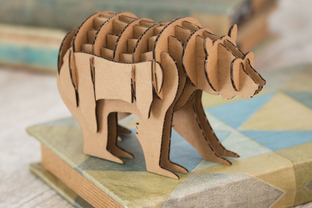 maquette ours à monter - Maquettes en carton - 10doigts.fr