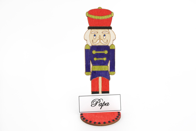 Marque-place casse-noisettes à poser - Décorations de Noël en bois à décorer - 10doigts.fr
