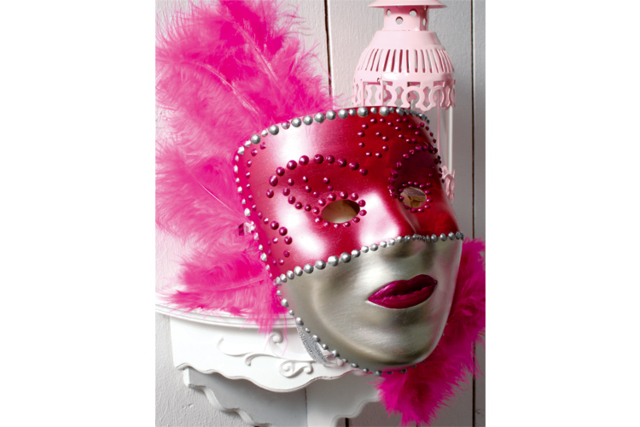 Masques à décorer avec peinture et stylo peinture 3D - Plumes décoratives - 10doigts.fr