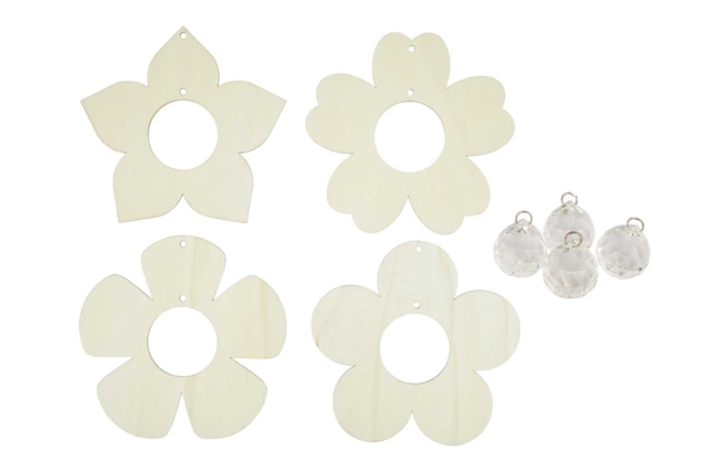 materiel Kit fleurs attrape-soleil en bois - 4 pièces - Suspensions et déco murale en bois à décorer - 10doigts.fr