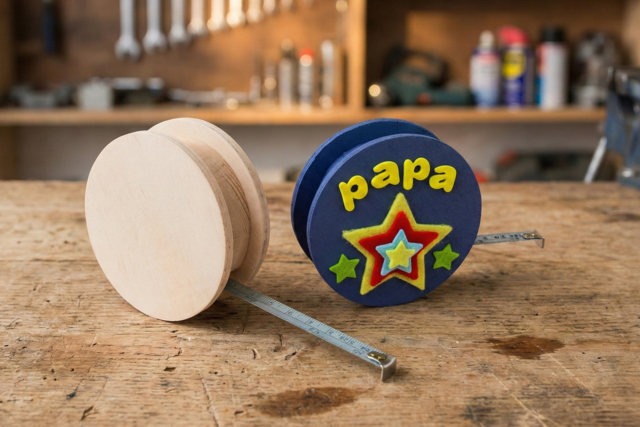 mètre bricolage idée cadeau fête des pères - Objets pour le bureau : personnalisez votre espace de travail - 10doigts.fr