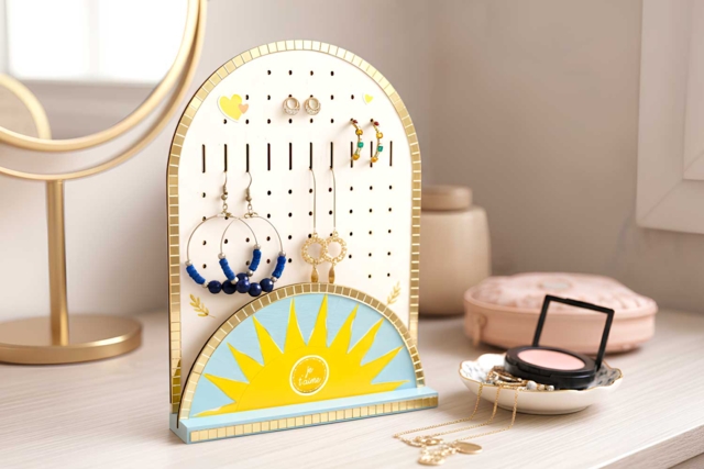 Miroirs adhésifs dorés sur porte-bijoux - Miroirs à coller - 10doigts.fr