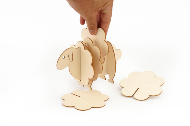 Mouton 5 dessous-de-verre à monter - Objets en bois à décorer pour la cuisine - 10doigts.fr