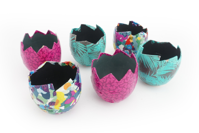oeufs decopatch vase - Papiers Décopatch - 10doigts.fr