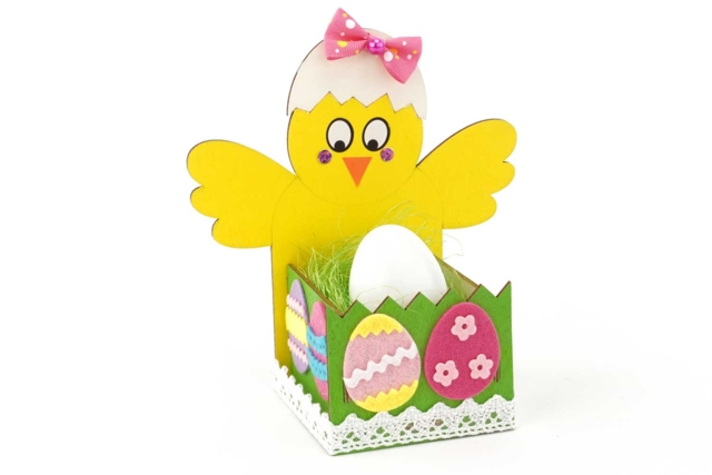 Panier Paques Poussin - Paniers de Pâques - 10doigts.fr