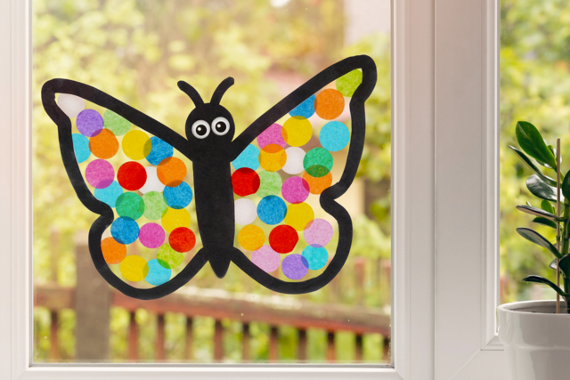 Papillon pour décoration des vitres et fenêtres - Papiers de soie - 10doigts.fr