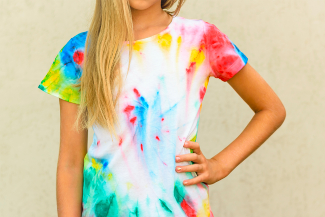 peinture tie and dye - Peinture textile : tout le matériel pour personnaliser tissu et vêtements - 10doigts.fr