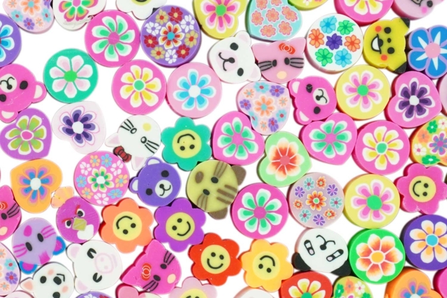 perles animaux smiley fleurs canes - Perles Pâte polymère - 10doigts.fr