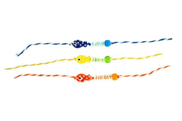 Perles poissons en céramique - 10 couleurs - Bijoux de plage à faire soi-même : bracelets, colliers d'été - 10doigts.fr