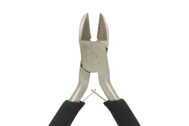 Pince coupante à bouts courts - Outils bijoux - 10doigts.fr