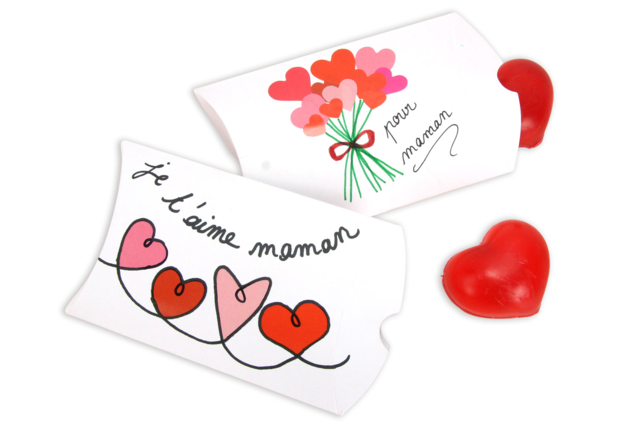 pochette cadeau maman - Boîtes et corbeilles en carton - 10doigts.fr
