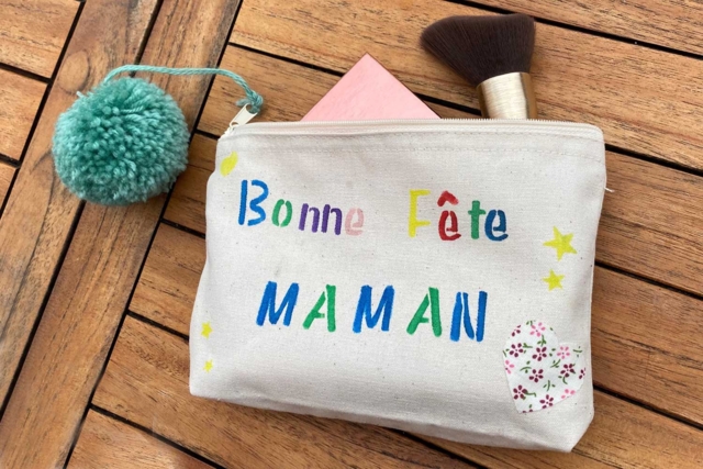 Pochette en coton feutres et pochoirs - Coton, lin - Textiles - 10doigts.fr