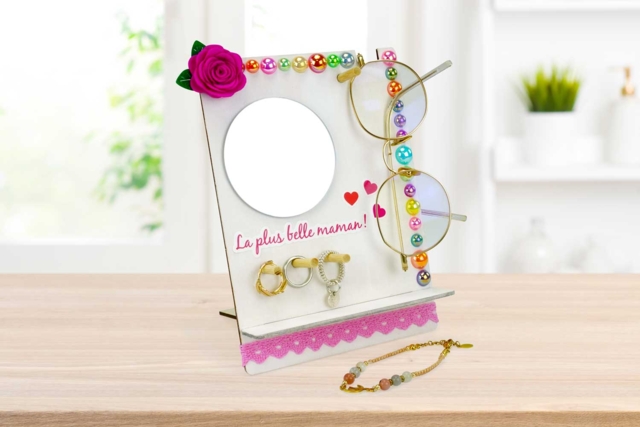 porte bijoux romantique - Boîtes et supports à bijoux : l'écrin de vos créations - 10doigts.fr