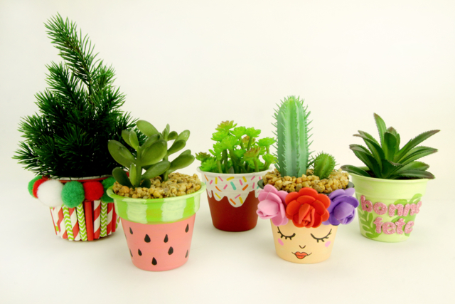 pot en plastique - Plastique Opaque - 10doigts.fr