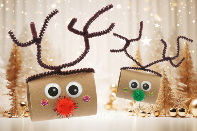 Renne de Noël avec un rouleau en carton - Gommettes yeux, visages et smileys pour des créations pleines d’expression - 10doigts.fr