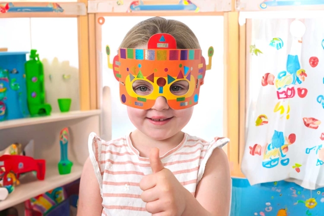 Robot deguisement Anniversaire - Masques créatifs enfants - 10doigts.fr