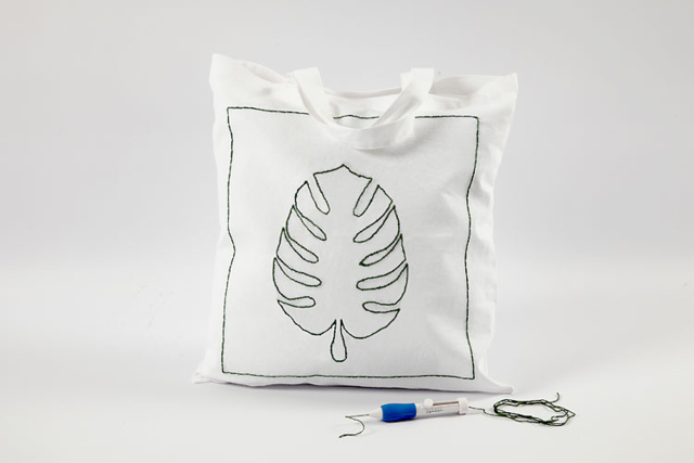 sac shopping brodé - Aiguilles et crochets - 10doigts.fr