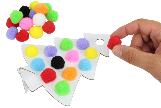sapin à pomponner - Kits créatifs de Noël pour les enfants - 10doigts.fr