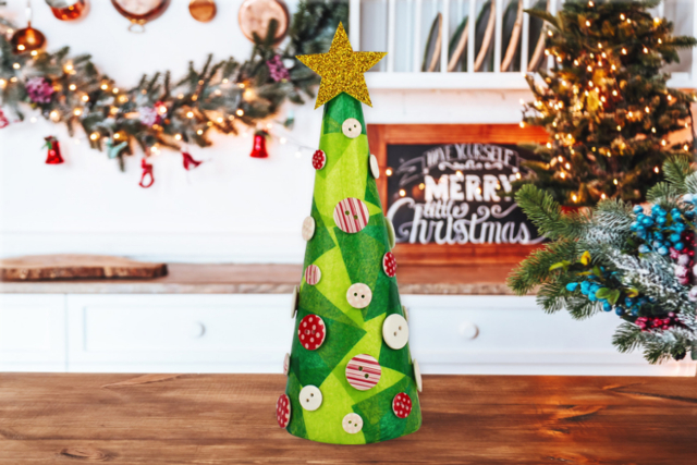 Sapin de Noël conique - Colles scolaires : bâton, blanche, gel et colle forte - 10doigts.fr