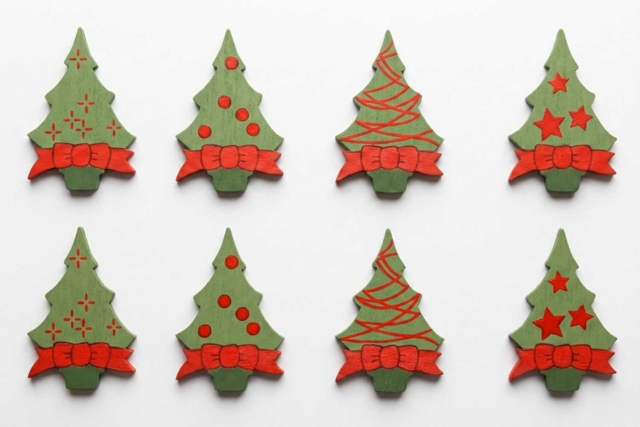 sapins en  bois peins - Déco en bois peint - 10doigts.fr