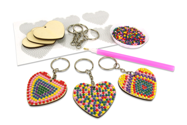 Set de 6 porte-clefs cœurs en bois Diamant Painting - Porte-clés - 10doigts.fr