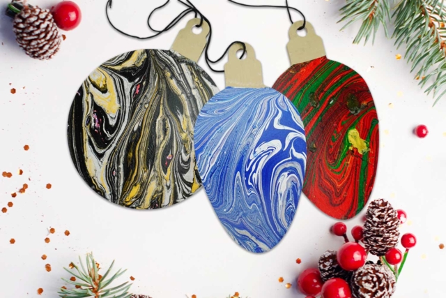 Suspensions de Noël en marbling - Décorations de Noël en bois à décorer - 10doigts.fr