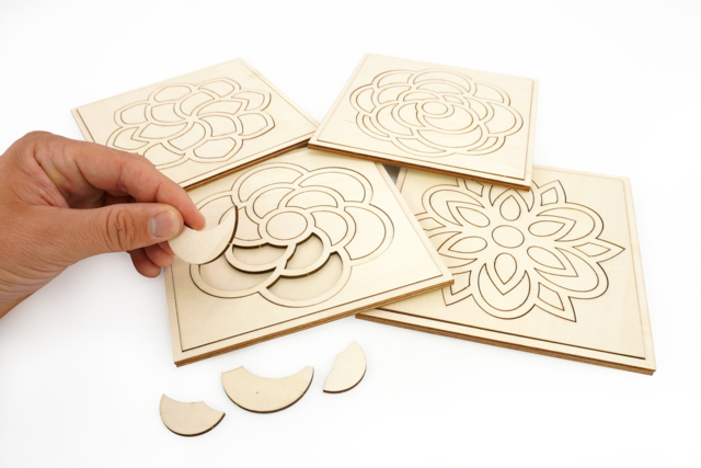 Tableaux puzzle fleurs en bois  - Puzzles - 10doigts.fr