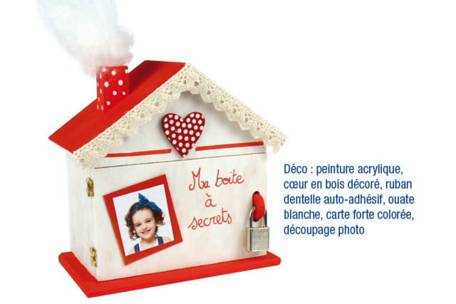 Tirelire maison en bois  - Objets en bois à décorer pour la maison - 10doigts.fr