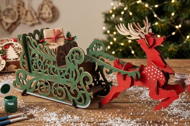 traineau noel peinture - Décorations de Noël en bois à décorer - 10doigts.fr