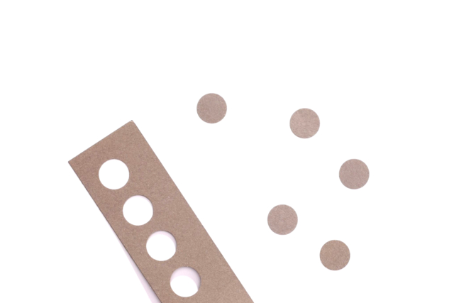 Trou rond papier - Perforatrices fantaisies - 10doigts.fr